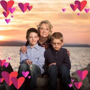 Meet your Posher, Emili